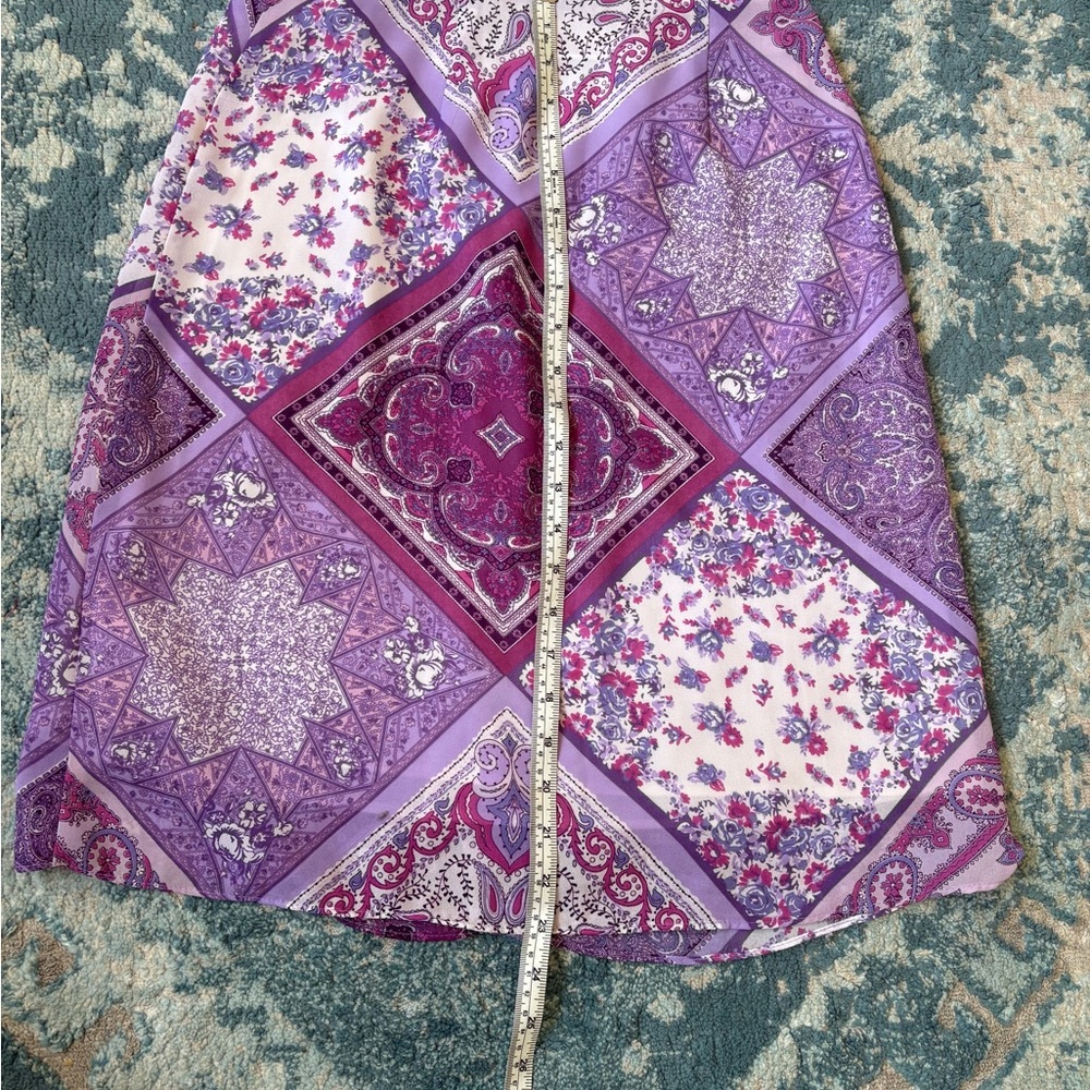 Vintage Y2K Purple and White Paisley Patterned Midi Skirt - Picture 6 of 7
